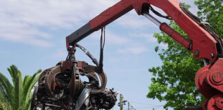 Con la compactación de 540 vehículos abandonados, la Municipalidad cuida el ambiente y recauda fondos para La Casita de Mario