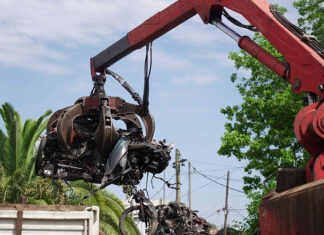Con la compactación de 540 vehículos abandonados, la Municipalidad cuida el ambiente y recauda fondos para La Casita de Mario