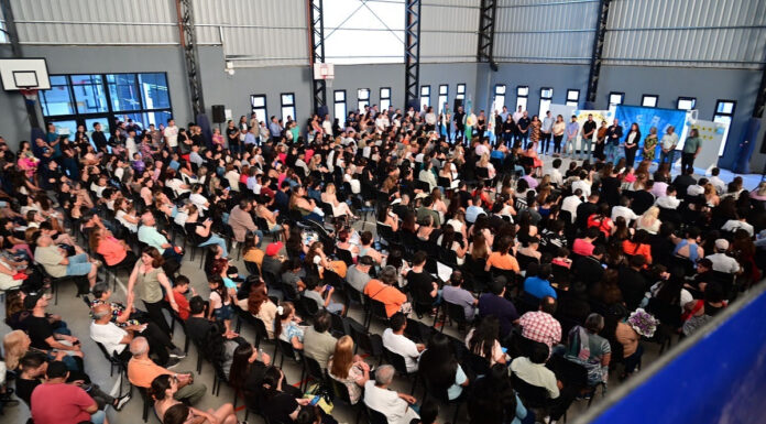 Plan FinES: 279 alumnos y alumnas finalizaron sus estudios secundarios