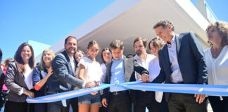 Ariel Sujarchuk y Axel Kicillof inauguraron un jardín de infantes y un Centro de Atención Primaria de la Salud en Matheu