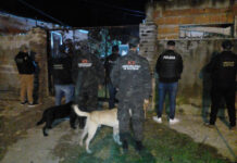 Tras un megaoperativo, desbaratan una organización narcocriminal y detienen a sus 11 integrantes