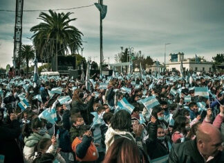 Bersuit Vergarabat se suma a los festejos por el Día de la Bandera y el aniversario de Garín