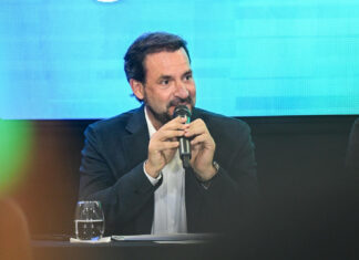 Ariel Sujarchuk: “En 2024 invertiremos más de $40.000 millones en el sistema público de salud de Escobar”