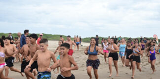 Más de 300 chicos y chicas viajan a la costa gracias al programa Mi Primer Viaje al Mar