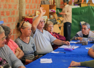 Adultos mayores: actividades gratuitas en Centros de Jubilados y Polideportivos del distrito