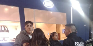 La Policía Municipal le salvó la vida a un bebé en un McDonald’s