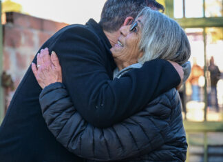 Nueva red de gas en Garín: Sujarchuk inauguró una obra paralizada por el gobierno nacional