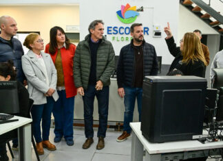 Ariel Sujarchuk y Gabriel Katopodis recorrieron el nuevo Centro de Monitoreo y la remodelación del Polo de Educación Superior