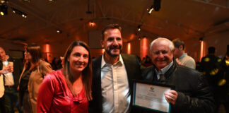 Escobar homenajeó a 84 vecinos destacados por su aporte a la comunidad