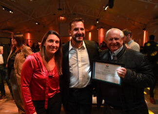 Escobar homenajeó a 84 vecinos destacados por su aporte a la comunidad