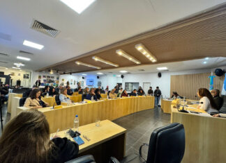 Escobar insistirá en su reclamo por las obras paralizadas por Nación