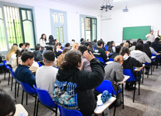 Sujarchuk: “la educación es el eje en el cual se construye igualdad, desarrollo y futuro”