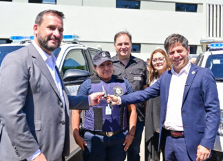 Sujarchuk y Kicillof recorrieron el Centro de Monitoreo ampliado y presentaron nuevos patrulleros