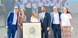 Emotivo acto de egreso de la primera camada de estudiantes del Colegio Preuniversitario Dr. Ramón A. Cereijo