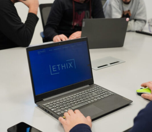 Más eficiencia, menos burocracia: Escobar redujo con IA hasta un 98% los tiempos administrativos en el área de compras