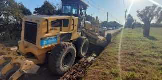 Continúan las obras de bacheo, estabilizado y mantenimiento del espacio público