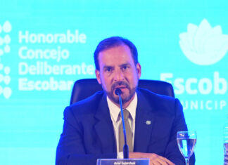 Más mano firme de Ariel Sujarchuk